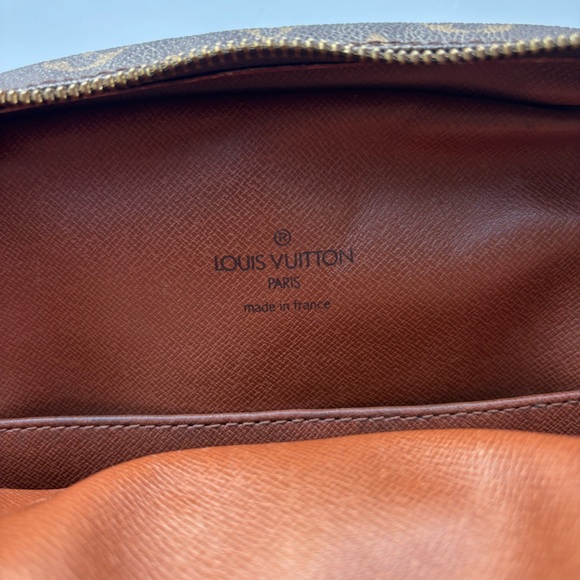 Louis Vuitton Monogram Danube MM Shoulder Bag - Picture 7 of 7
